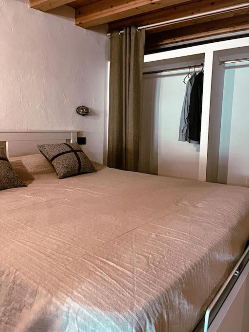 La Petite Croix Appartement Aosta Buitenkant foto
